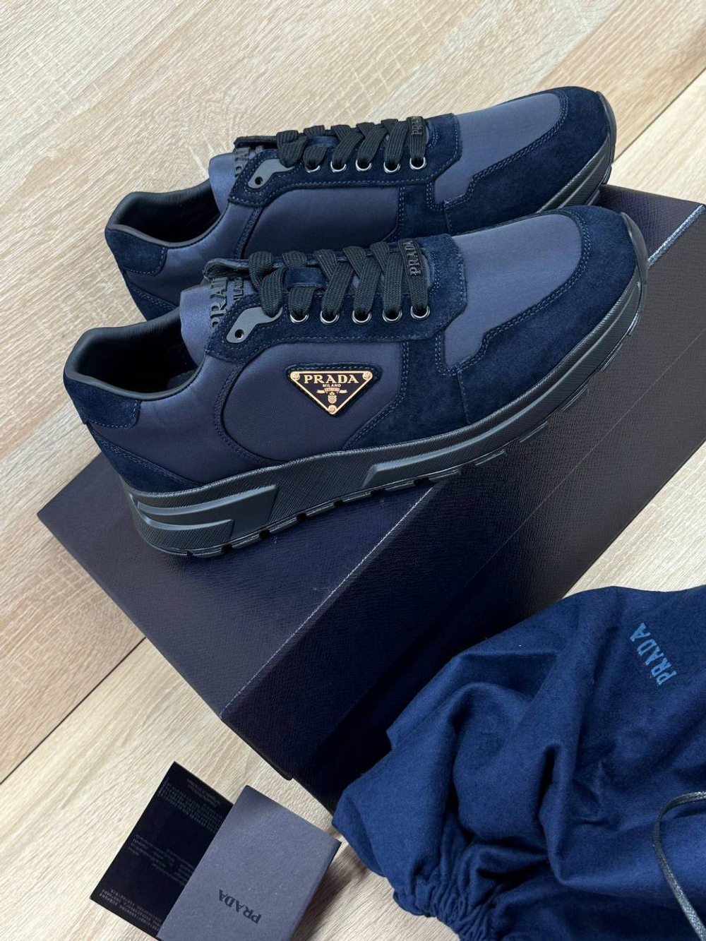 Кроссовки Prada