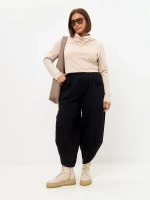 Лонгслив с цельнокроеным воротником