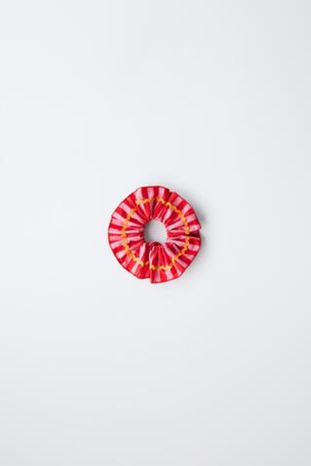 ZARA X CASA LAWA © РЕЗИНКА ДЛЯ ВОЛОС С ВОЛНИСТОЙ ДЕТАЛЬЮ, РОЗОВЫЙ