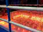Игровой детский батут с LED-подсветкой в безопасном ограждении, 2,5х2,5х2,75 м