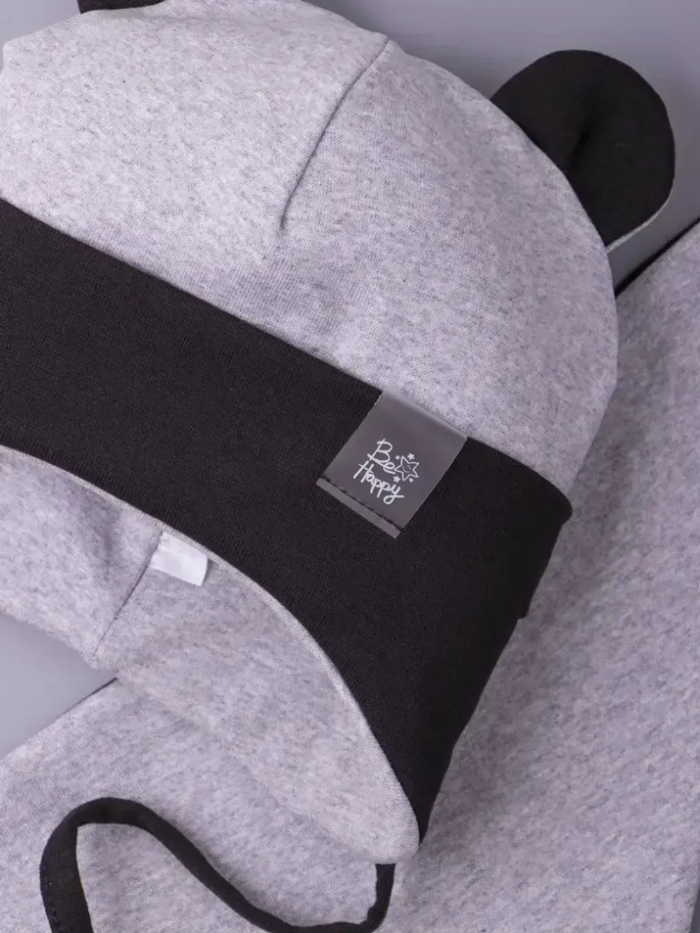 Шапка детская осенняя с ушками и снуд