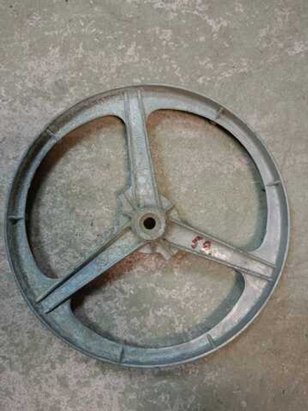 WFB1640EU ктш59 Шкив стиральной машины Bosch 3961022 б/у