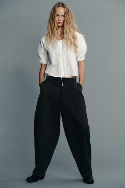 ZARA РУБАШКА С КРУГЛЫМ ВОРОТНИКОМ И ВЫШИВКОЙ, БЕЛЫЙ