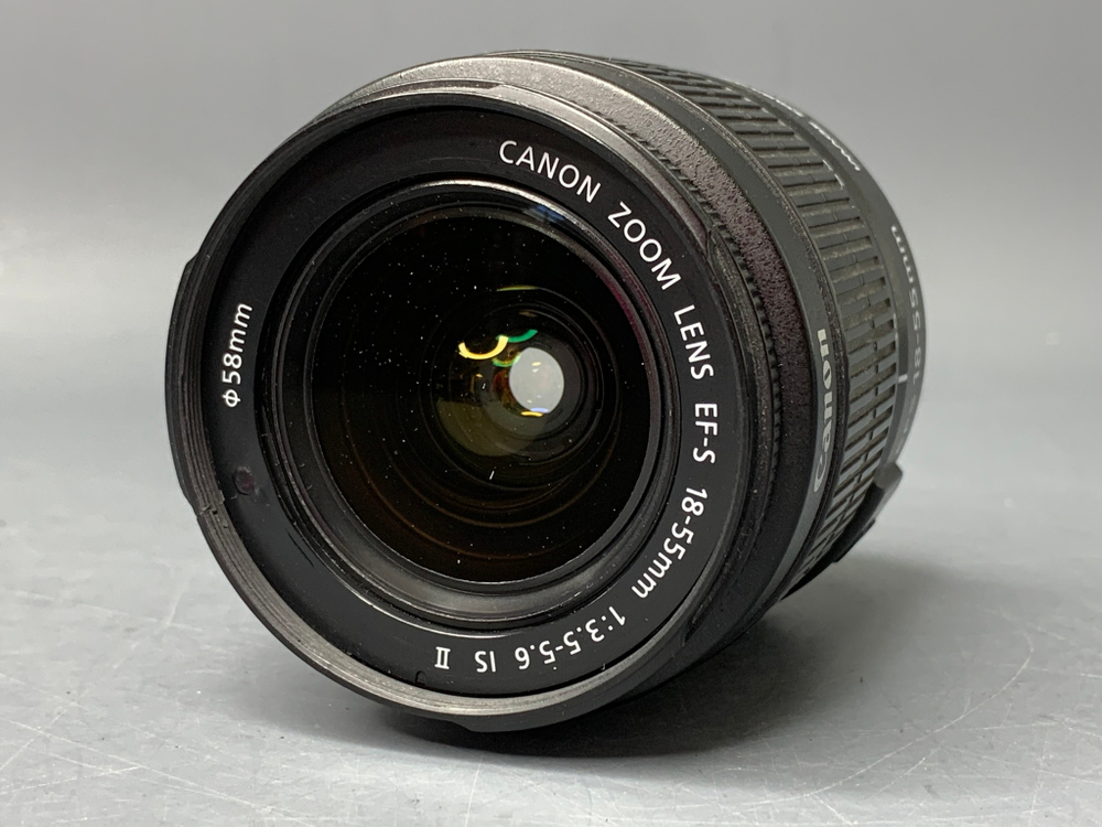 Canon 550D Kit 18-55mm 3.5-5.6 II