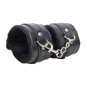 Наручники черные с меховым подкладом