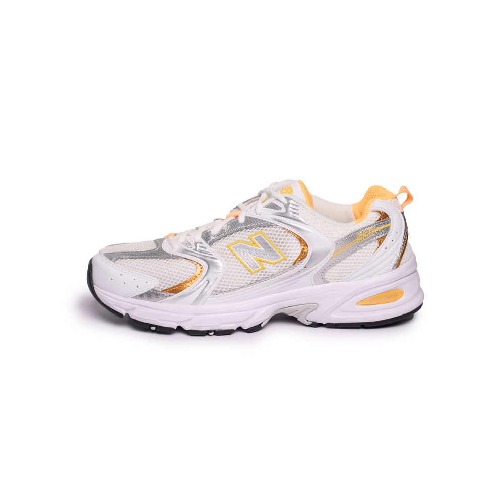 New Balance 530 “White Vibrant Apricot”