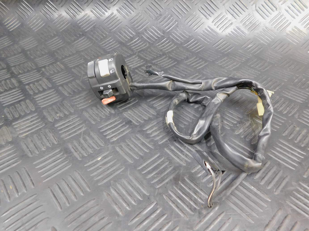 Пульт левый Yamaha TDM850 RN03J 2001