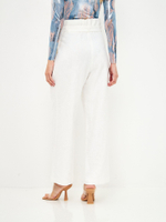 Брюки с защипами из крапивы белые