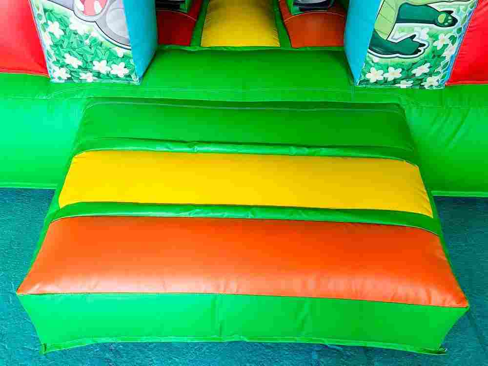 Коммерческий надувной батут «Сафари-экскурсия Ультра» 5*5*2,8 м