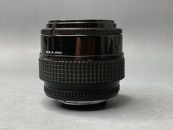 Nikon AF Nikkor 35-70mm 3.3-4.5
