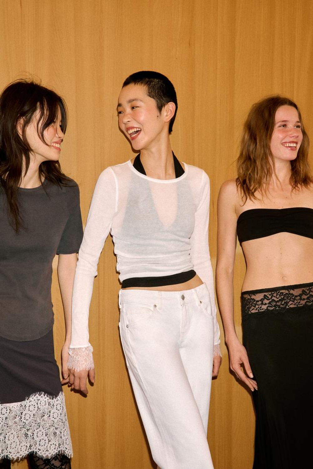 ZARA ПОЛУПРОЗРАЧНЫЙ ТОП С КРУЖЕВНЫМИ МАНЖЕТАМИ, ЖЕЛТОВАТО-БЕЛЫЙ