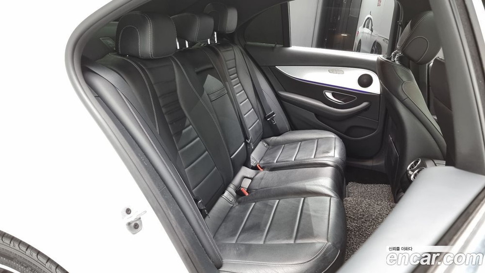 Mercedes-Benz E-Class W213 E250 Avangarde (02.2020)
