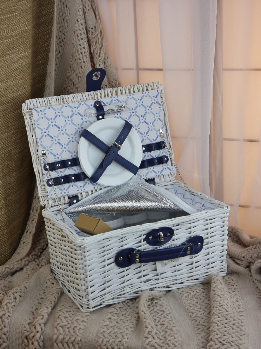 HOLYDAY BASKET Набор для пикника с термосумкой на 4 персоны