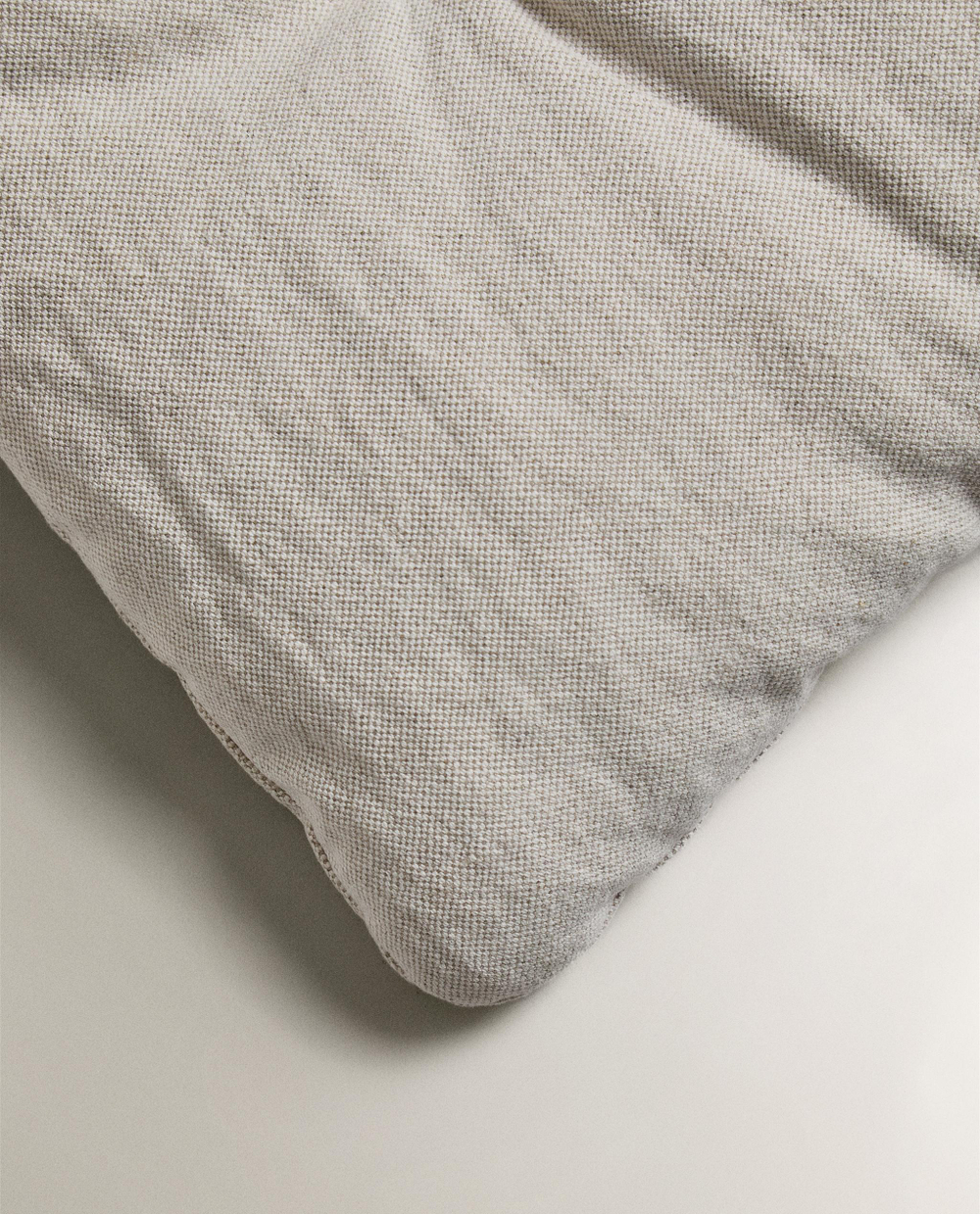 Декоративная подушка Zara Home, 35х135 см, хлопок, 6174/009
