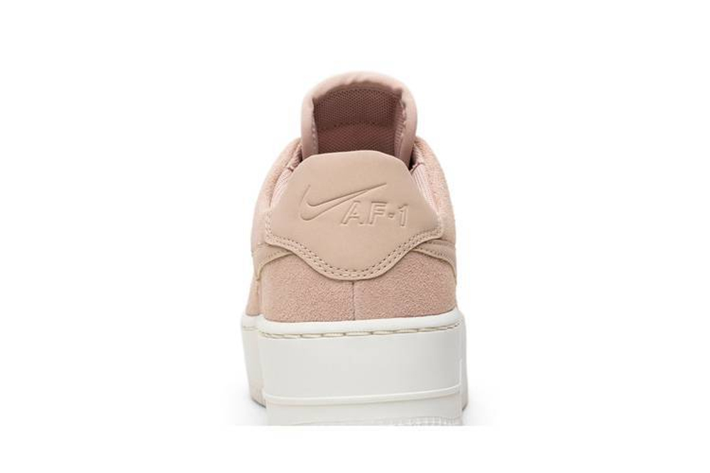 Nike Air Force 1 Sage Low Particle Beige Hyper Sneakers