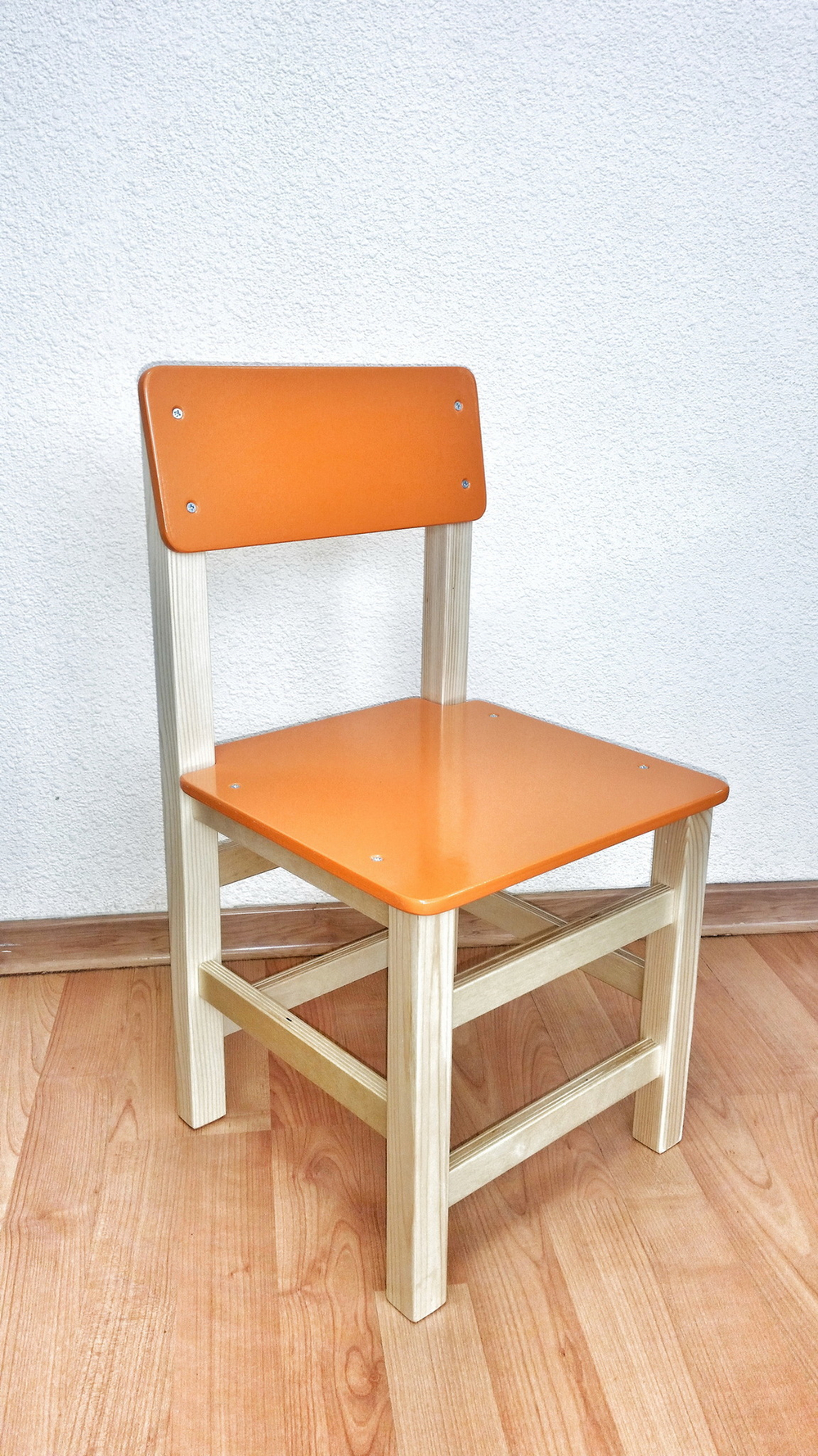 Стул детский массив+фанера