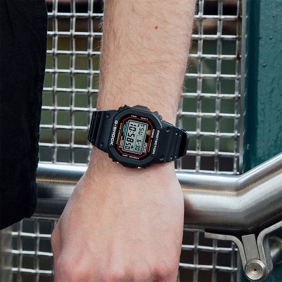 Наручные часы Casio G-Shock DW-5600RL-1ER