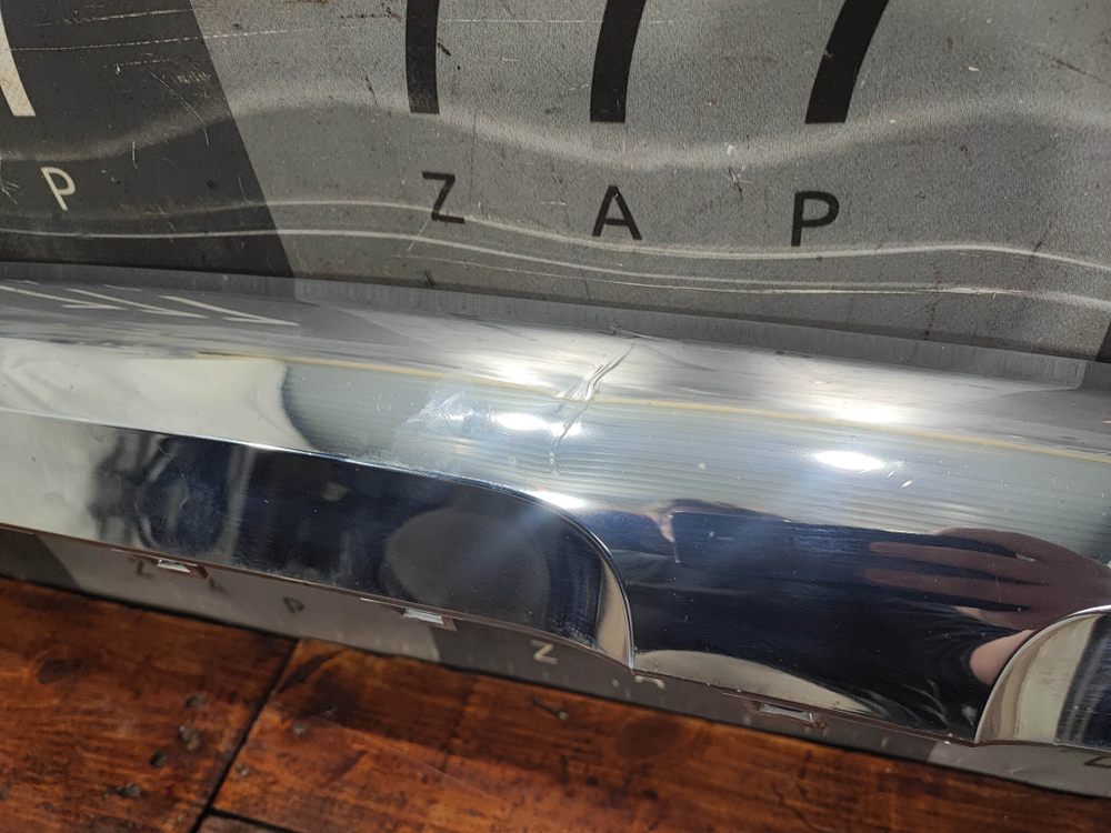 Накладка заднего бампера Mercedes GLE (V167) 18-нв Б/У Оригинал A1678852803