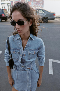 ZARA КОРОТКОЕ ДЖИНСОВОЕ ПЛАТЬЕ Z1975, ВЫЦВЕТШИЙ СИНИЙ