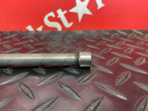 Штанга толкателя впускного клапана