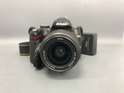 Nikon D5000 + 18-55mm (5.500 кадров)