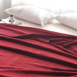 Покрывало 160х220 Sofi De MarkO София бордовое