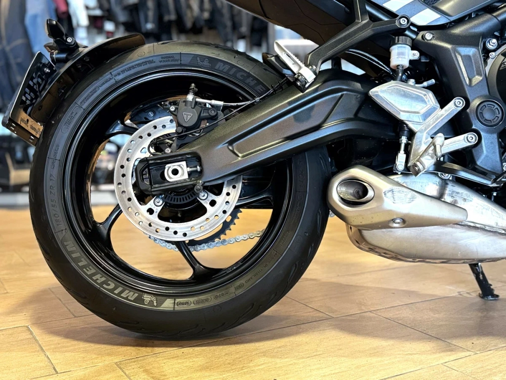 Triumph Trident 660, 2025 золотой с НДС