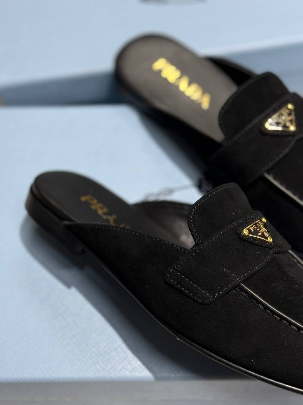 Мюли Prada