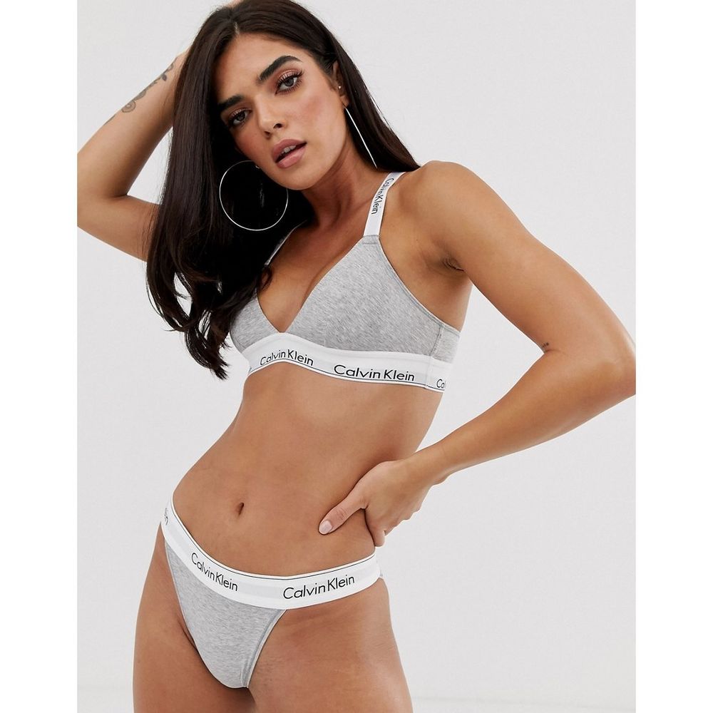 Женский комплект: бра+танга серый Calvin Klein Women Modern Cotton Tanga