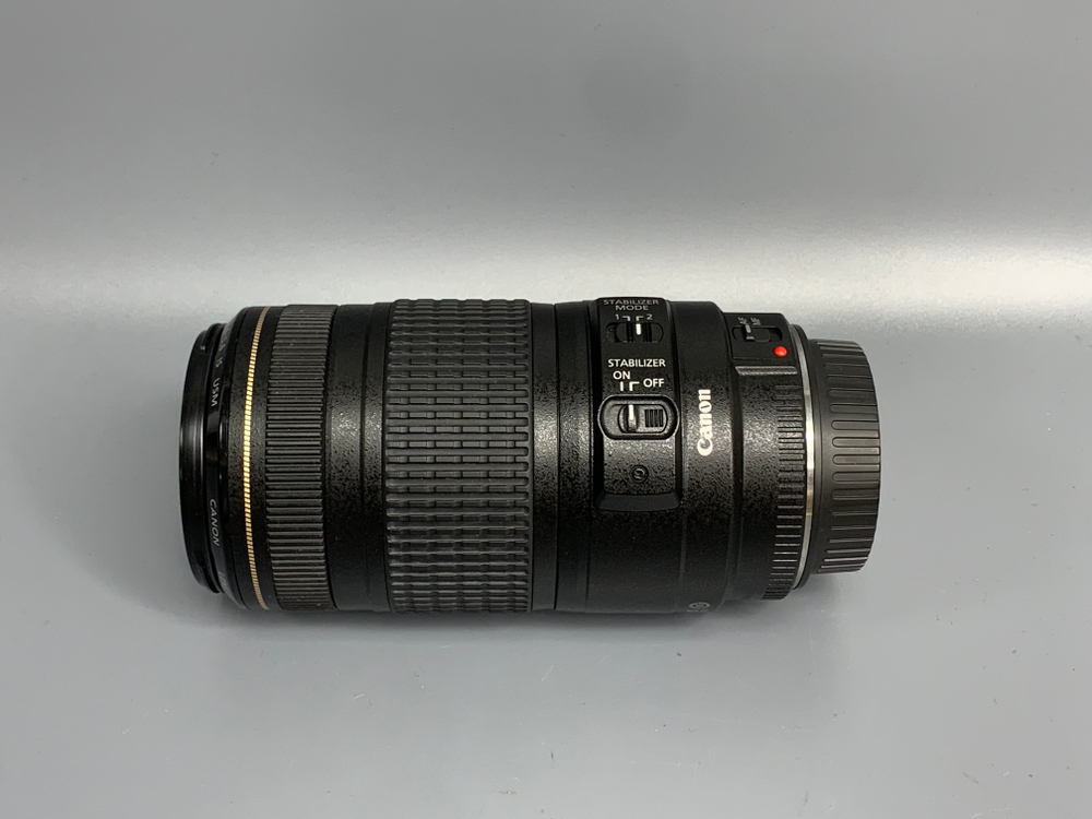 Canon 70-300mm IS USM Царапина на линзе