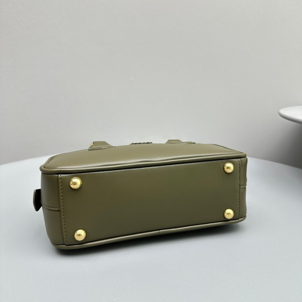 Miu Miu Arcadie Bag S 22 cm