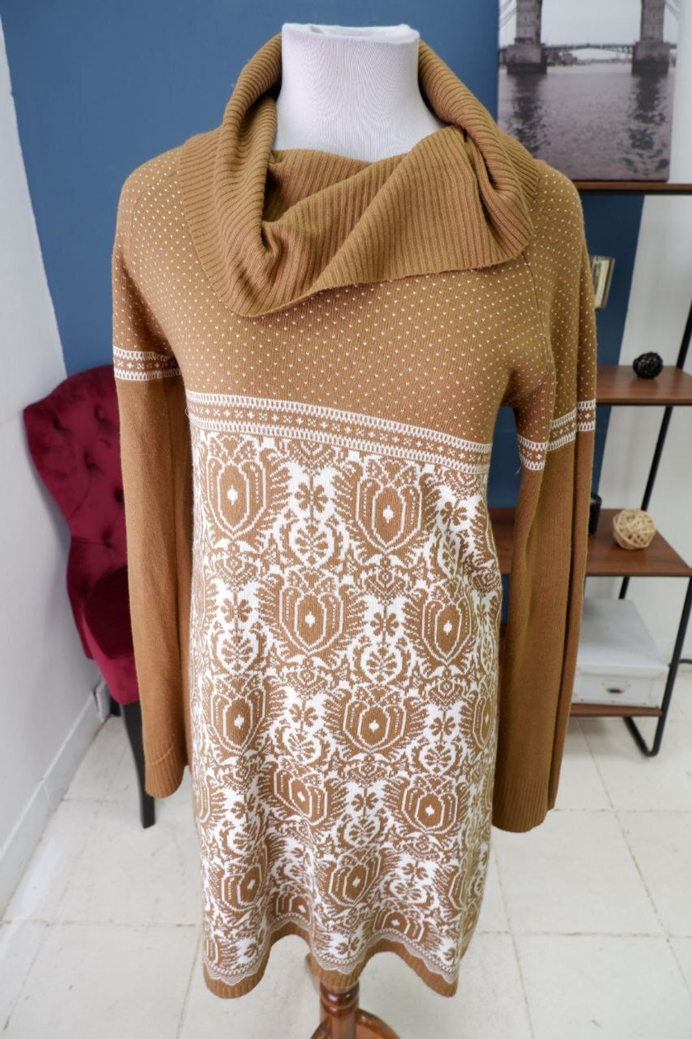 Платье Incity с воротом 44 размер