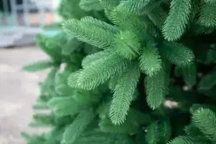 Интерьерная искусственная елка Клеопатра Люкс 5 м., ствольная, 100% Литая хвоя, Green Trees (GT5KLEO)