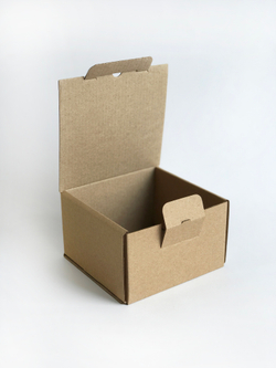 Коробка 10 х 10 х 6,3 см