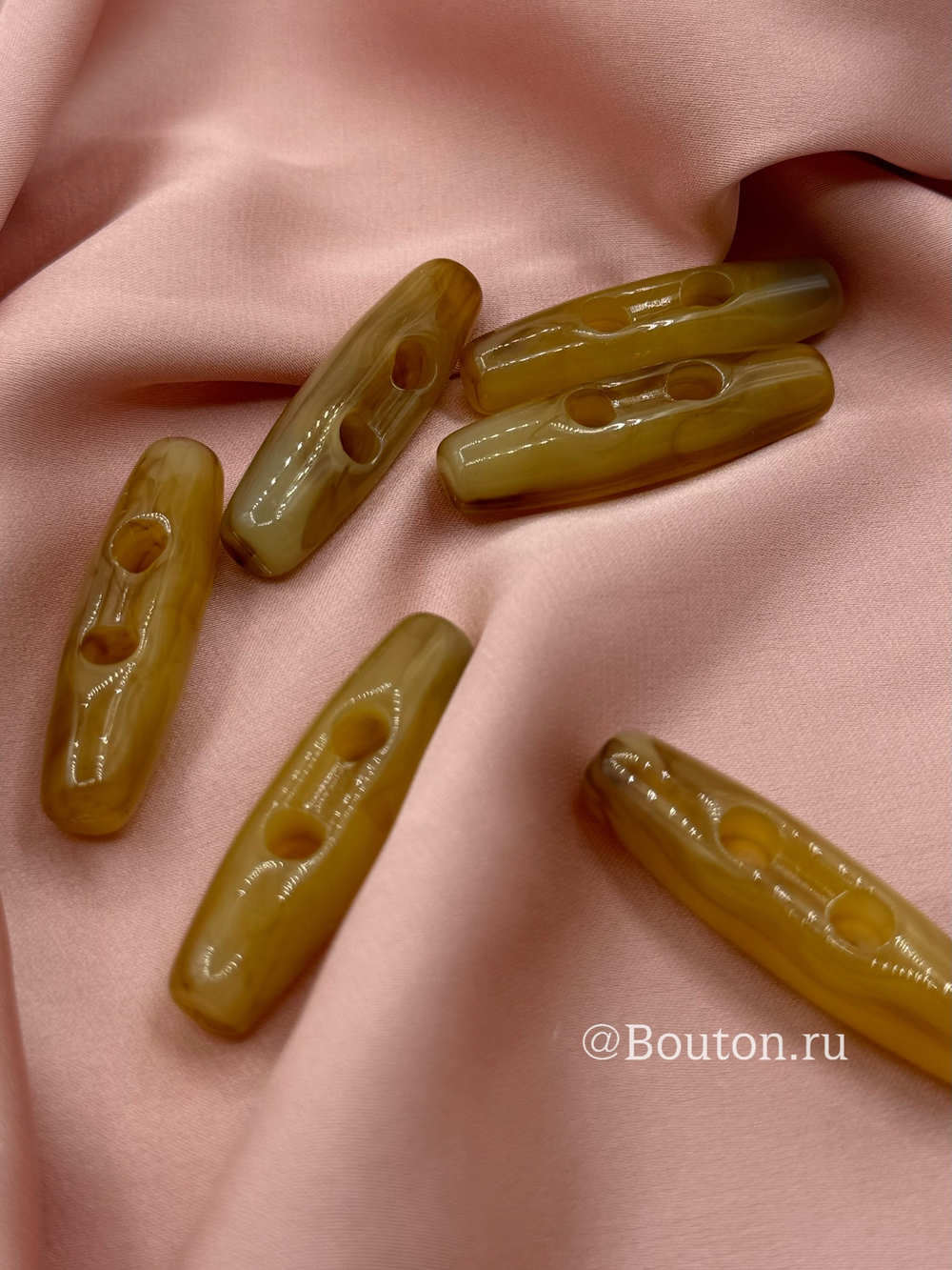 Пуговицы клеванты  светло-коричневые с прожилками