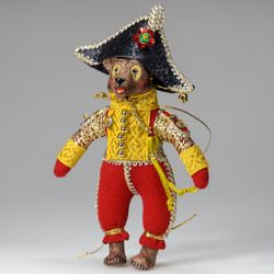 Ёлочная игрушка Медведь Генерал