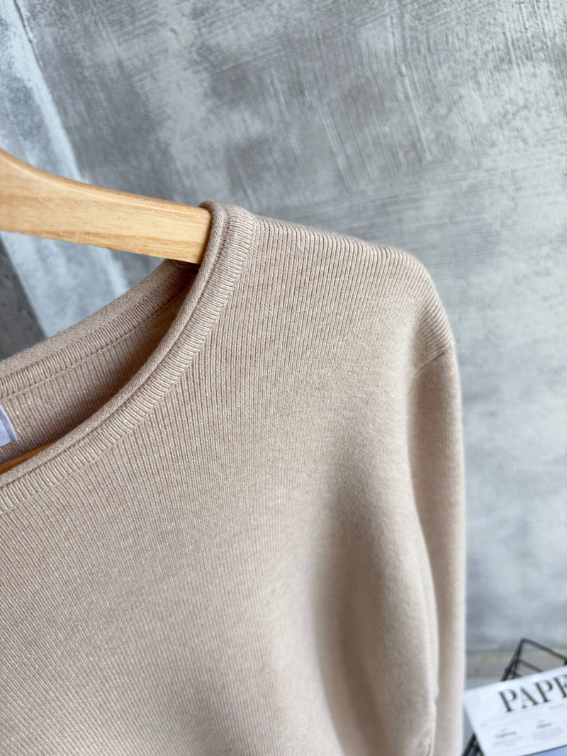 Свитер жен. 8010 беж.