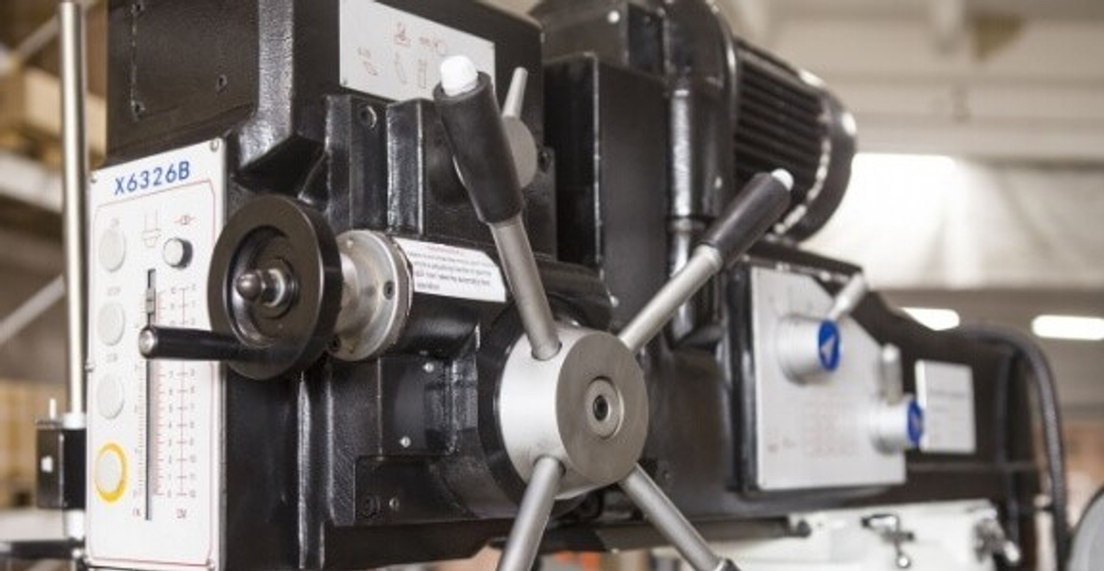 Станок универсально-фрезерный STALEX X6326B