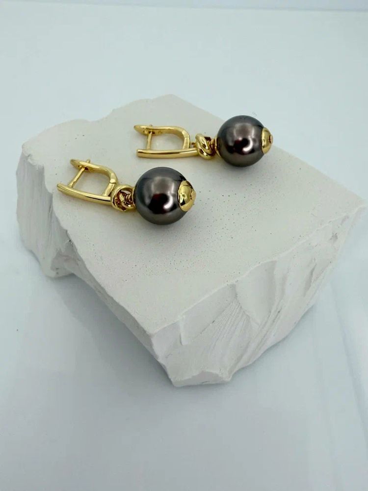 Серьги "Ренессанс" из жемчуга в оттенке шоколад на золотой застежке