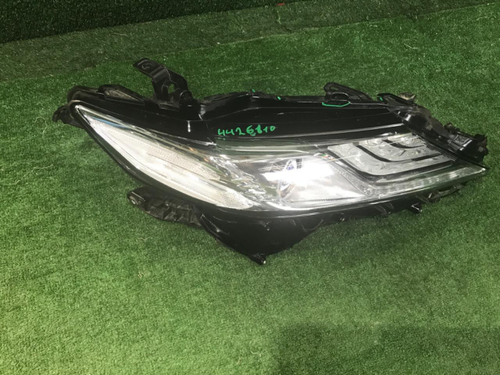 Фара Комплект Toyota Camry xv70 17-21 LED В сборе