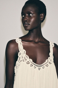 ZARA ПЛАТЬЕ С ВЫШИВКОЙ НА БРЕТЕЛЯХ — ZW COLLECTION, ЭКРЮ