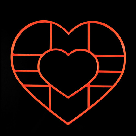 Вырубка пластиковая "Сердце фигурное" (22*20 см)