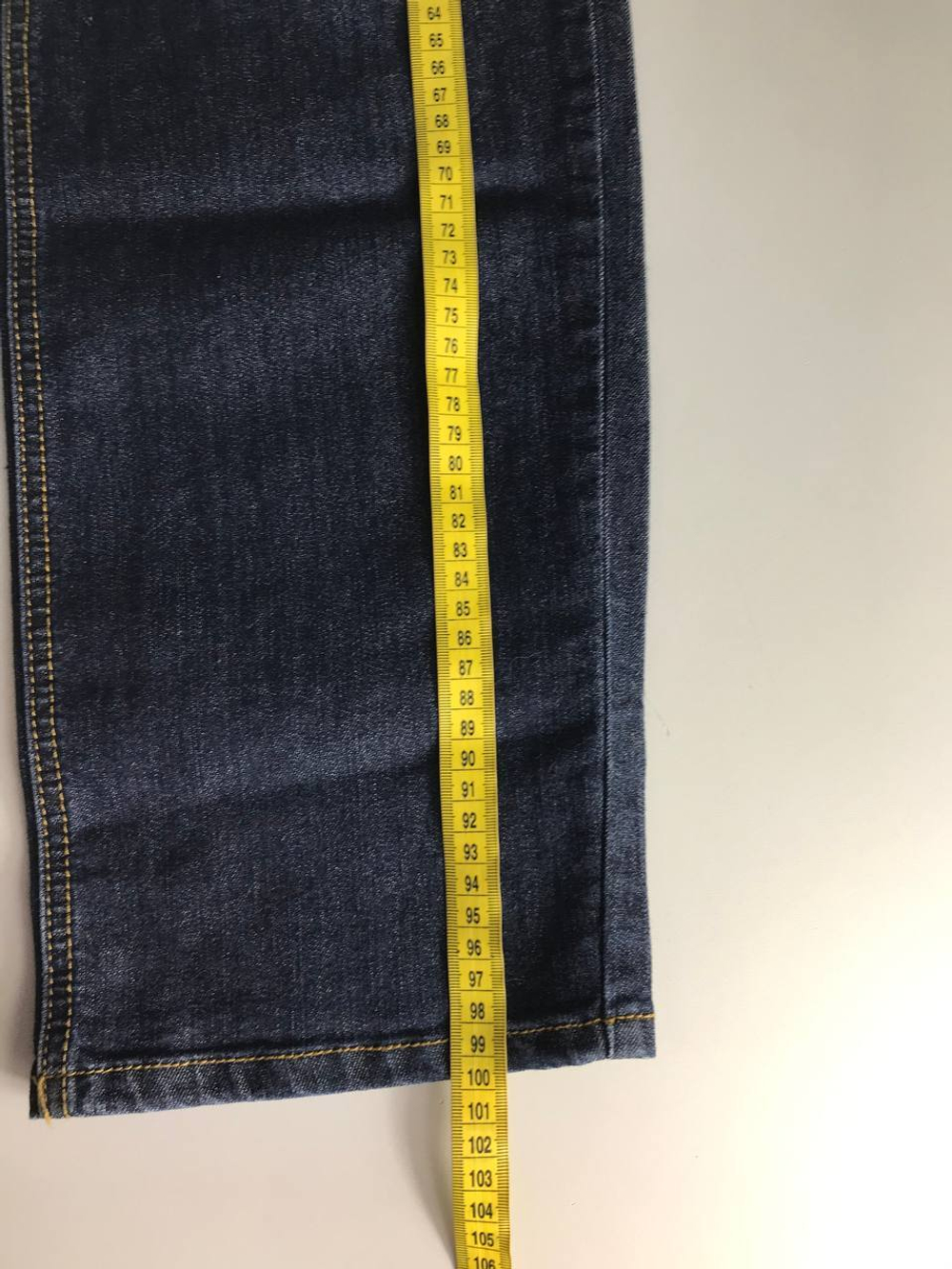 Джинсы Ostin прямого кроя, маркировка 32, визуально на 48/50 размер