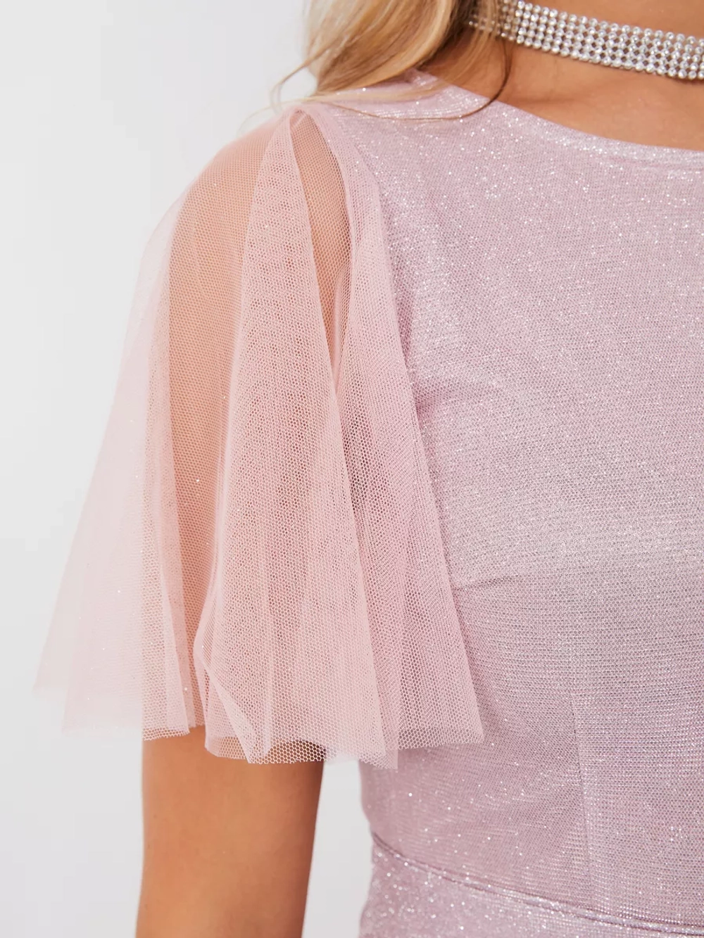 Платье вечернее блестящее