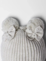 Шапка для девочки на осень