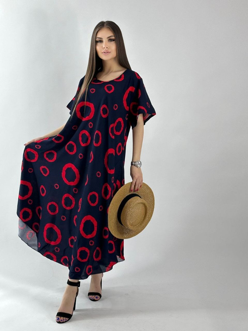 [m]Платье прямое, длинное 2005