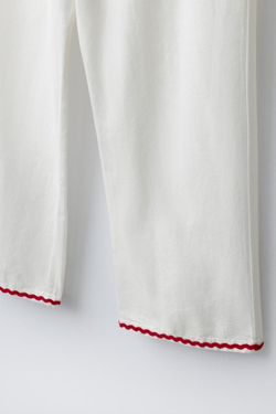 ZARA ПИЖАМА С ВОЛНИСТЫМ КРАЕМ И СЕРДЦЕМ, ЭКРЮ