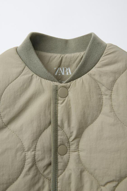 ZARA СТЕГАНЫЙ БОМБЕР, ХАКИ