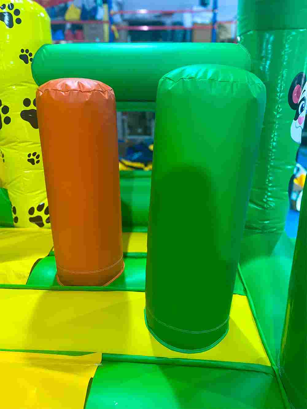 Коммерческий надувной батут «Панды в джунглях», 6×3,5×3,5 м, с горкой