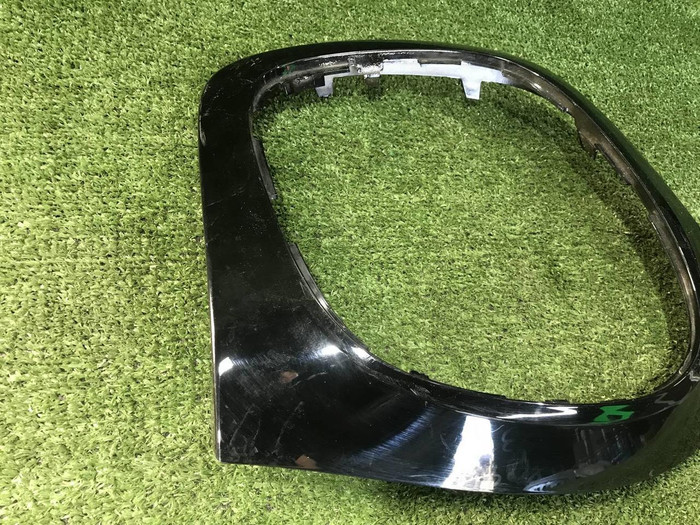 Накладка фонаря правая Smart Fortwo 3 (2014-н.в.)